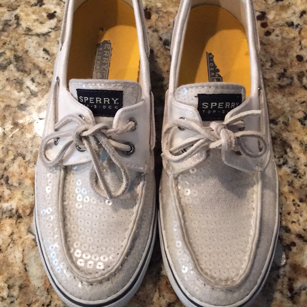 Sequin sperry